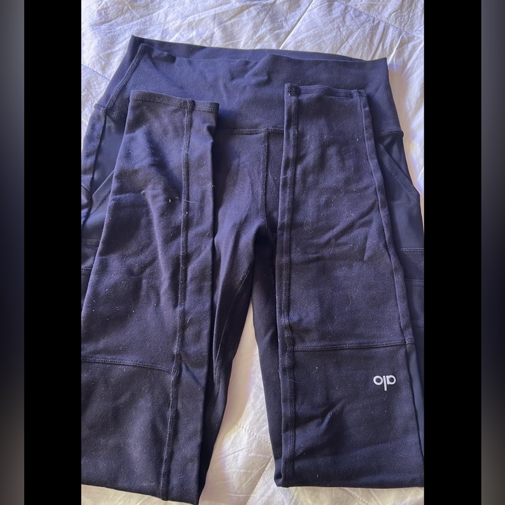 Alo leggings